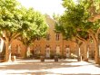 BEAU-DOMAINE-VITICOLE-GITES-SALLE-DE-RECEPTION