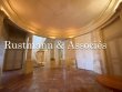 Splendide-chateau-neo-classique-avec-vignoble-de-50-hectares