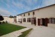 Propriete-de-265-ha-en-excellent-etat-chai-performant